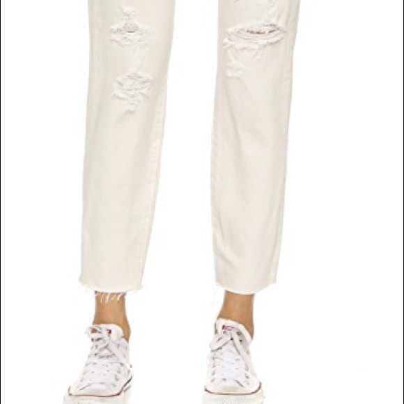 Levi’s Wedgie Icon Distressed Jeans in “cement” - Picture 2 of 8